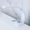 Curve White Faucet